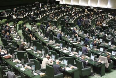 رئیس کمیسیون امنیت ملی مجلس: طرح «تشدید مجازات جاسوسی» اصلاح می‌شود/ اصل این طرح در هیئت عالی نظارت مورد تأیید بود، اما برای شفاف‌سازی بند‌های مربوط به «کشور‌های متخاصم» و «شرایط جنگی»، مجددا به مجلس ارجاع شد