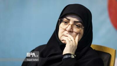 جلسه سخنگوی دولت و عضو هیات مدیره روزنامه ایران
