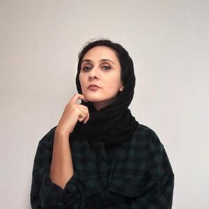 نگاه عکاس مستندنگار به جنگ باید عمیق باشد/عکاس مستند راوی تاریخ است