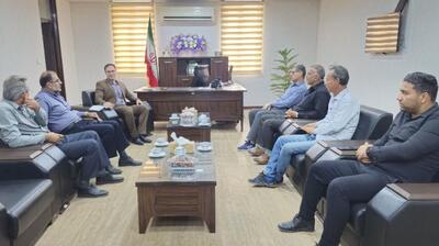 نقش کلیدی شوراها و دهیاران در شکوفایی ظرفیت‌های روستاهای تنگستان