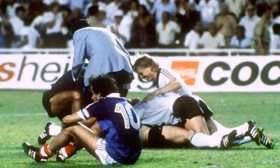 صعود آلمان غربی به فینال جام جهانی 1982 با غلبه بر فرانسه در ضربات پنالتی - پارس فوتبال