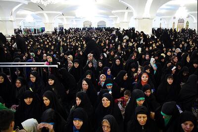 اجتماع «یک ایران زینب» در حرم مطهر امام رضا (ع) امروز برگزار می‌شود (۱۸ تیر ۱۴۰۴)