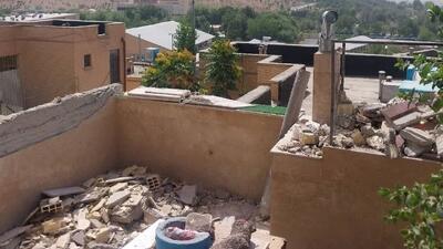 قلع بنای غیرمجاز در خیابان میرآباد شهرکرد