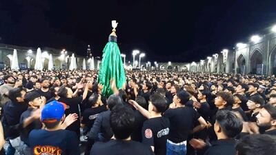 همدلی و ارادت مهاجران افغانستانی در حرم مطهر رضوی + فیلم