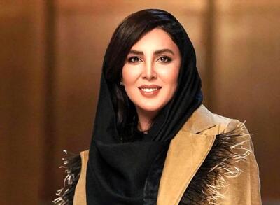 لیلا بلوکات در مراسم ختم پدر سیاوش خیرابی