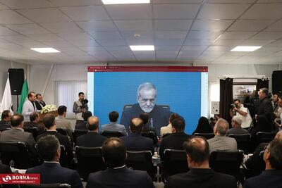 افتتاح فاز اول نیروگاه خورشیدی ۶۰۰ مگاواتی در اصفهان