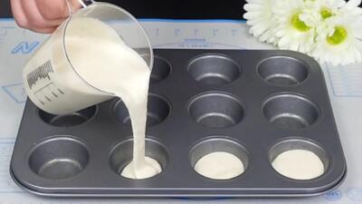 طرز تهیه مینی پیتزا با خمیر مایع مخصوص بدون نیاز به ورز دادن