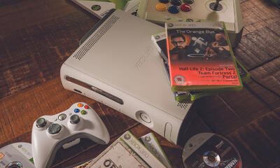 مدیر سابق ایکس‌ باکس برای موفقیت Xbox 360 خود را در نقش رئیس سابق پلی استیشن جا زد