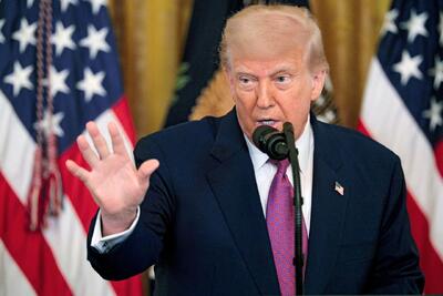 زلزله سیاسی در آمریکا؛ ترامپ: آن‌ها باید تاوان بپردازند...| جزئیات حمله به ۲ مقام سابق امنیتی