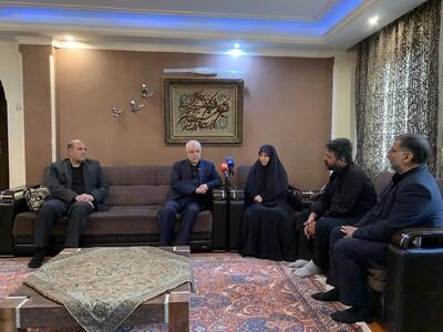 بنیاد شهید به طور جد حقوق خانواده‌های شهدا را دنبال می‌کند