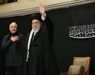 آیت‌الله دری: مقام معظم رهبری ستون انقلاب اسلامی ایران هستند