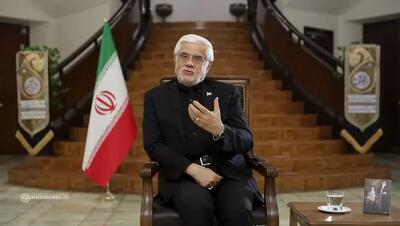عارف: حضور رهبر انقلاب در مراسم شب عاشورای حسینیه امام خمینی، فضای کشور را تغییر داد