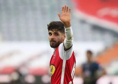 توضیح مدیر پرسپولیس در مورد وضعیت محمد عمری - پارس فوتبال
