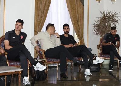دیدار دوباره ستاره پرسپولیس با مربی محبوب - پارس فوتبال