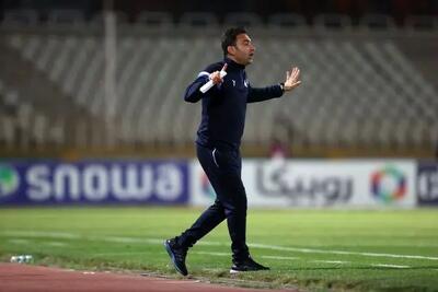 بازیکن استقلال سرمربی لیگ یک شد