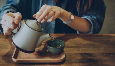 بهترین نوشیدنی‌ها برای کوچک کردن شکم