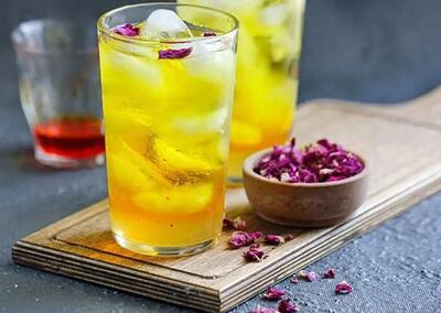 طرز تهیه شربت سکنجبین زعفرانی