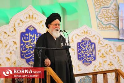 آیت‌ا...علم‌الهدی: مقاومت مردم در برابر دین زدایی از جامعه سابقه‌ای تاریخی دارد