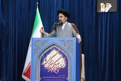 امام جمعه ارومیه: حفظ انسجام و اطاعت از ولی فقیه راه اصلی مقابله با استکبار است