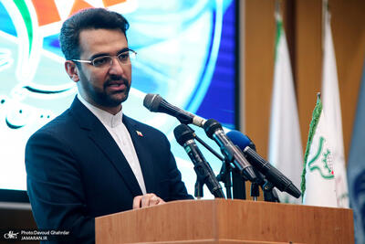 آذری جهرمی: ادامه محدودیت‌های اینترنت و اختلال در GPS، باعث ایجاد مشکلات متعدد در کار مردم شده/ شاید تحلیل روش‌های ارتباط امن جاسوسان اسرائیل، راه حل بهتری باشد تا اینکه ارتباطات همه مردم با اختلال مواجه شود