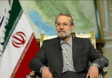 لاریجانی: در حال بررسی پیام‌های آمریکا درباره از سرگیری مذاکرات هستیم