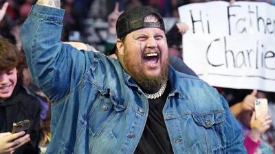 از صحنه موسیقی تا رینگ WWE؛ ورود جدی جلی رول به کشتی کچ - پارس فوتبال