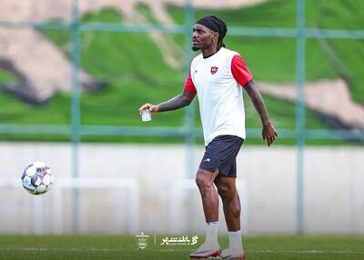 بیفوما در پرسپولیس جا باز کرد - پارس فوتبال