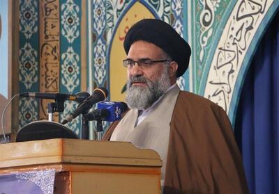 دفاع از عزت ایران و برخورد قاطع با مفسدان  اولویت است - تسنیم