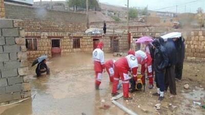 امدادرسانی هلال احمر به بیش از ۱۰۰ نفر آسیب‌دیده از سیلاب در سیستان و بلوچستان