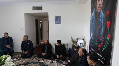 شهادت پرستار جوان در لباس سربازی، اوج تعهد نسل نو به ارزش‌های انقلاب است