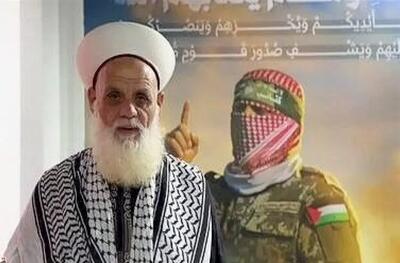 عالم اهل‌ سنت فلسطینی: آیت‌الله خامنه‌ای ناخدای کشتی امت اسلامی است