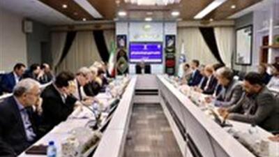 شرکت‌های تعاونی بر راه اندازی نیروگاه‌های خورشیدی تمرکز کنند