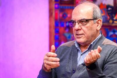 عباس عبدی: مهر محرمانه و دسترسی آزاد جاسوسان به اطلاعات