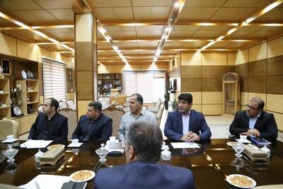 دیدار نمایندگان شرکت های تابعه بنیاد مستضعفان با استاندار قزوین