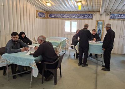 برپایی میز خدمت بیمه ایران در مصلای نماز جمعه تهران | اقتصاد24