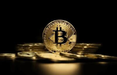 قیمت بیت‌کوین امروز شنبه ۲۱ تیر ۱۴۰۴؛ بیت‌کوین چقدر بالا کشید؟