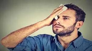 اگر احساس می‌کنید بیشتر از گذشته عرق می‌کنید، این نکات را بخوانید!