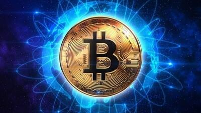 تاج پادشاهی بر سر بیت کوین