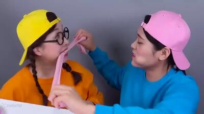 چالش غذای خنده دار لوازم التحریر خوردنی | چالش خوراکی دو نفره سرگرمی