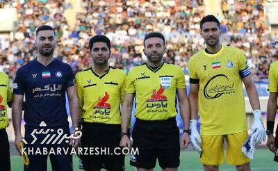 پشت پرده توقف تمدید حسینی با استقلال - پارس فوتبال