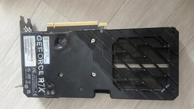 این شما و این هم کارت‌ گرافیک RTX 4060 Ti یک کاربر کُره‌ای که مانند کَره آب شده است