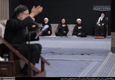 ببینید/ روایت حاضران در حسینیه امام(ره) از لحظه حضور تاریخی رهبر انقلاب - تسنیم