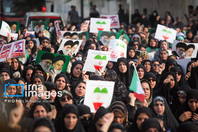 تشییع پیکر مطهر شهید مدافع وطن؛ قدرشناسی مردم از مکران تا خلیج‌فارس