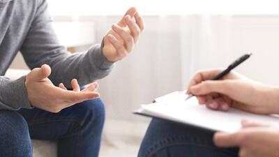 کی باید به روانپزشک مراجعه کنیم؟