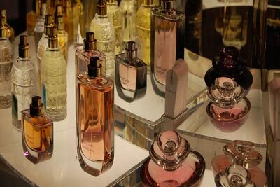 نحوه تشخیص ماندگاری عطر و ادکلن