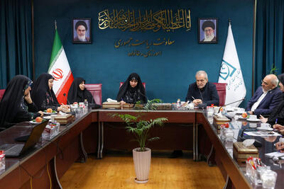 بازدید سرزده پزشکیان از یک نهاد دولتی