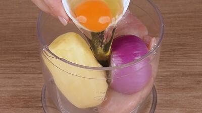 روش جدید سوخاری کردن مرغ / هر وقت مرغ رو اینجوری درست می کنم، همه ازم دستورش رو می پرسن