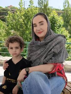 عکس/  تیپ جدید هانیه توسلی در پشت صحنه کلنل | اقتصاد24