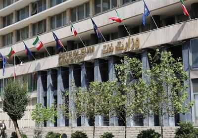 بازدید سرزده رئیس‌جمهوری از وزارت نفت