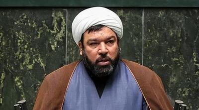 صداوسیما به افراد نادان تریبون ندهد